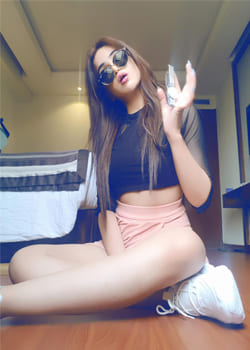 Call Girls in Bangalore near Taj Vivanta